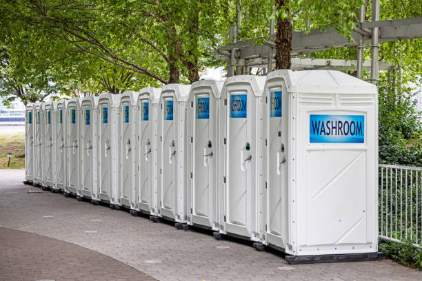 Porta potty rental for outdoor events in Lorenzo, TX